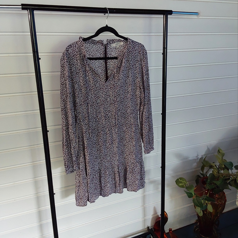 Loft Leaf print long sleeve dress